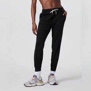 Vuori Performance Jogger